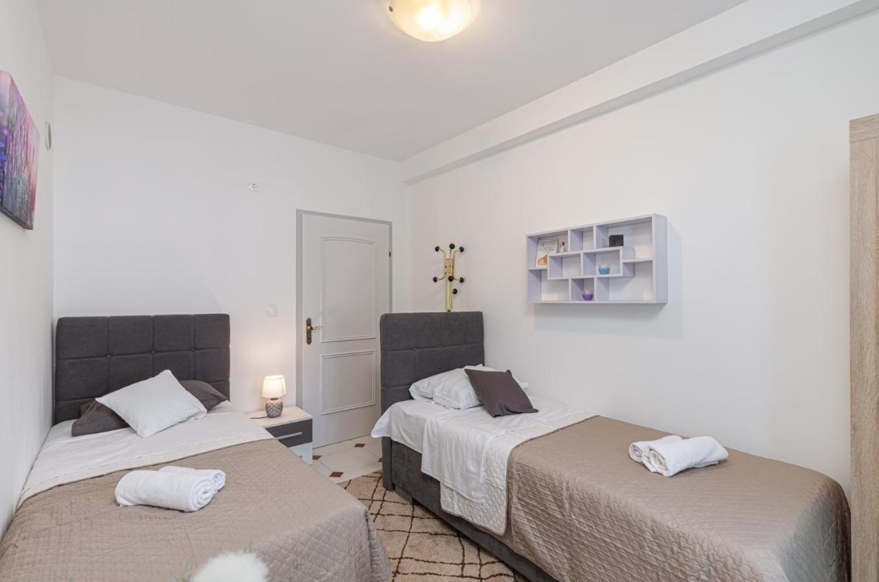 Cukerina Apartment With Whirpool & Sauna Porec Ngoại thất bức ảnh
