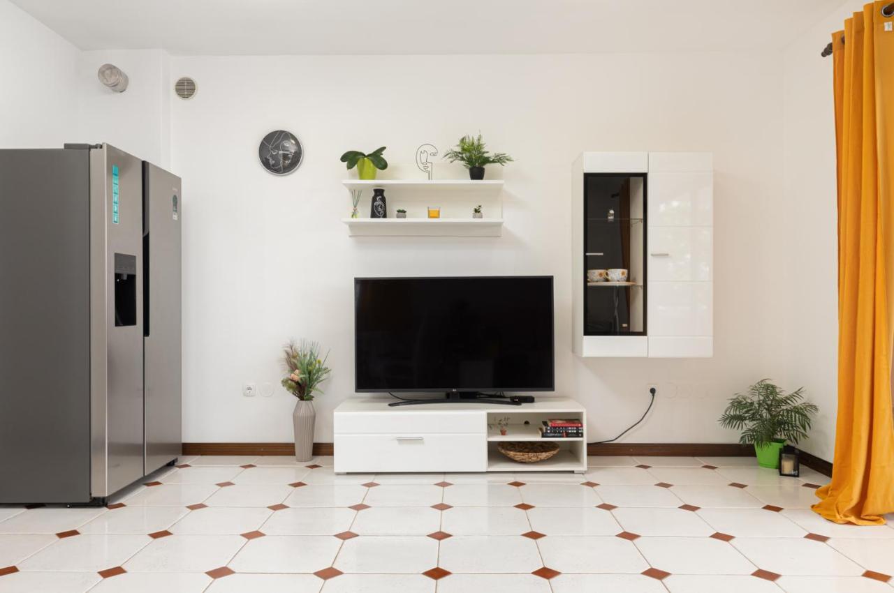 Cukerina Apartment With Whirpool & Sauna Porec Ngoại thất bức ảnh